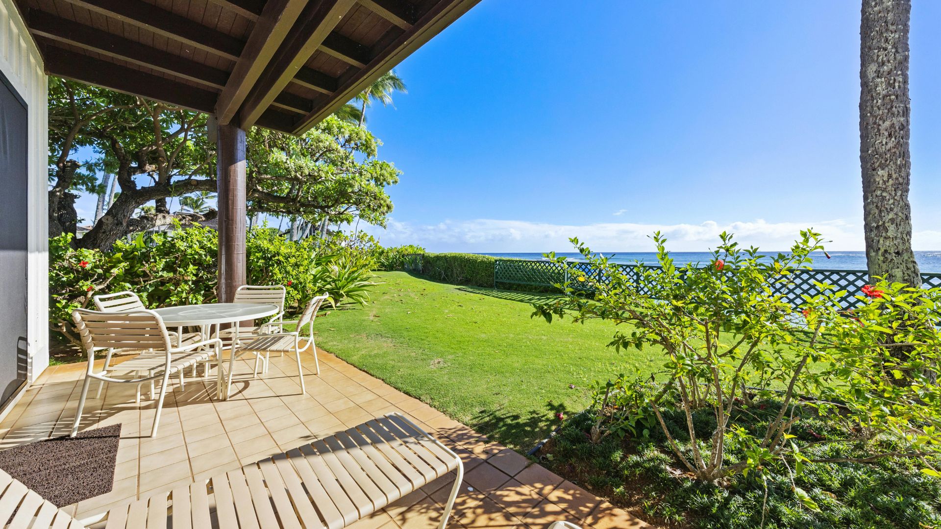 Your Garden by the Beach - Simple Ways to Bring Coastal Vibes Home Style